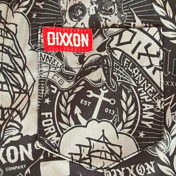 Dixxon Flannel DFC Youth Division Grunge Skulls Allover Print Gray Shirt Size XS - Picture 3 of 11